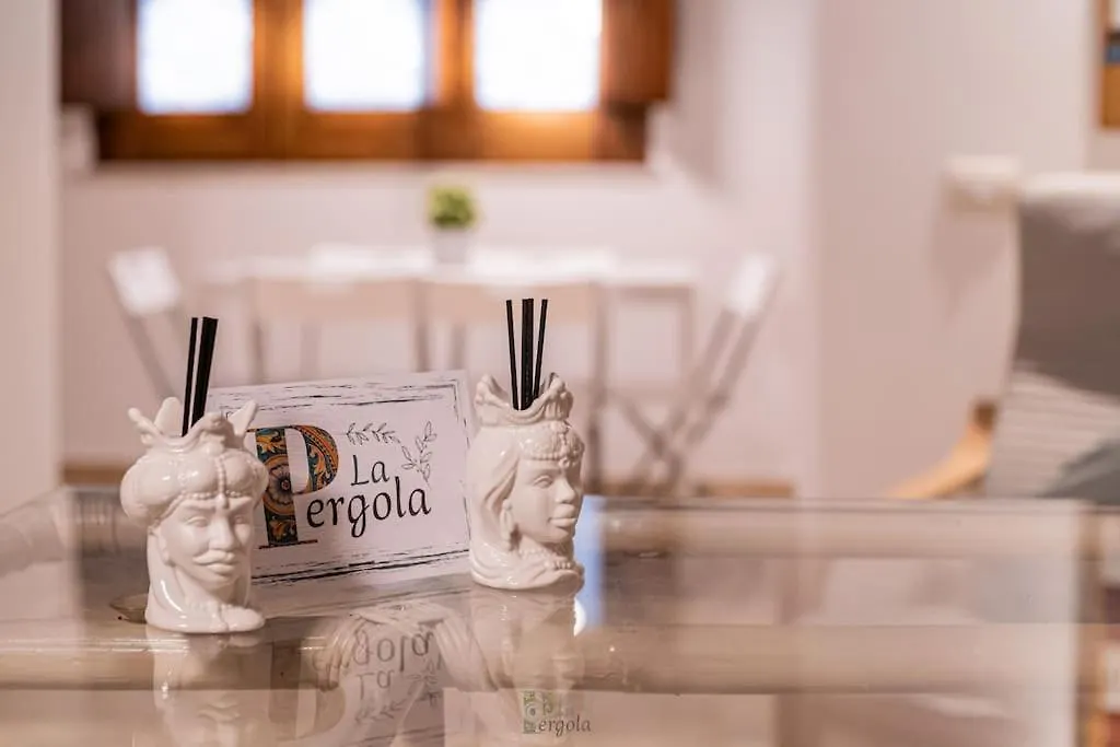 La Pergola The Art Of Living In Palermo Apartment